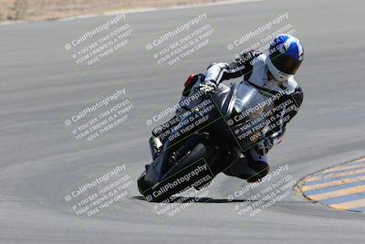 media/Apr-09-2023-SoCal Trackdays (Sun) [[333f347954]]/Turn 10 (115pm)/